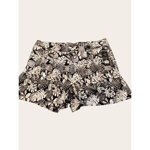 Robert Louis 3X Ladies Shorts Leaf Pattern Black Ivory